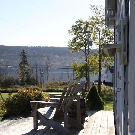 Broadwater Inn & Cottages Baddeck Inlet Екстериор снимка
