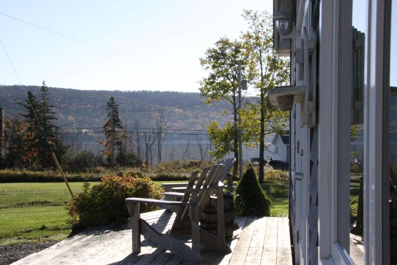 Broadwater Inn & Cottages Baddeck Inlet Екстериор снимка