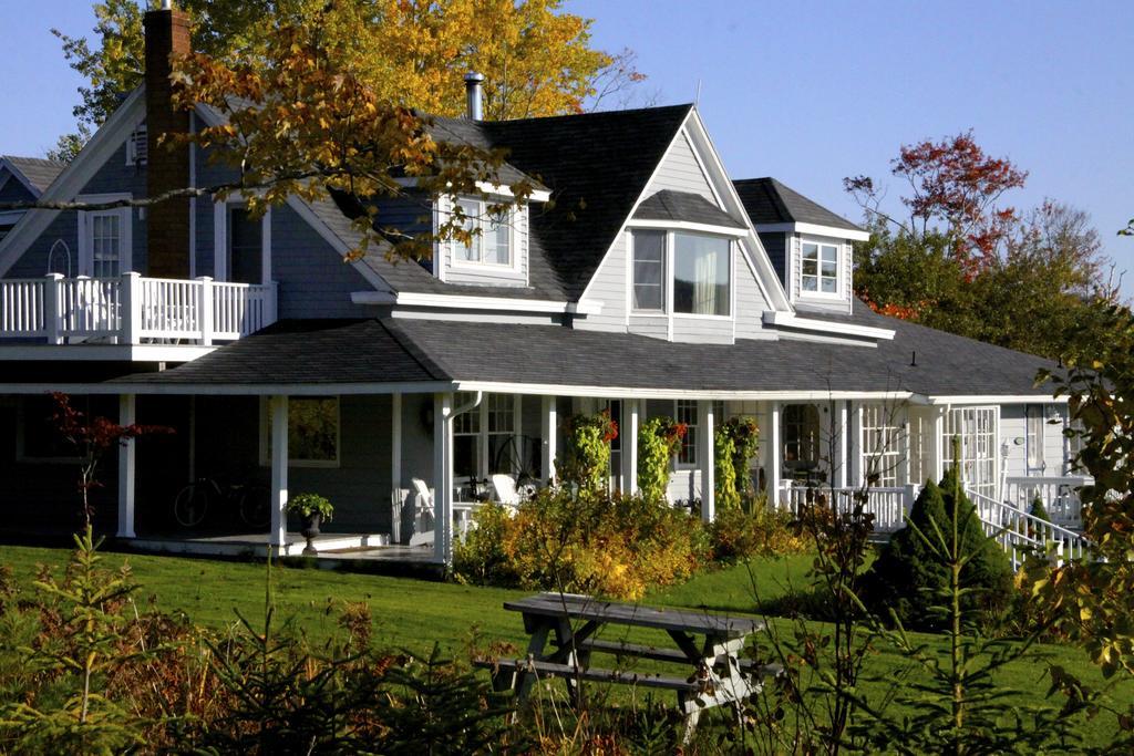 Broadwater Inn & Cottages Baddeck Inlet Екстериор снимка