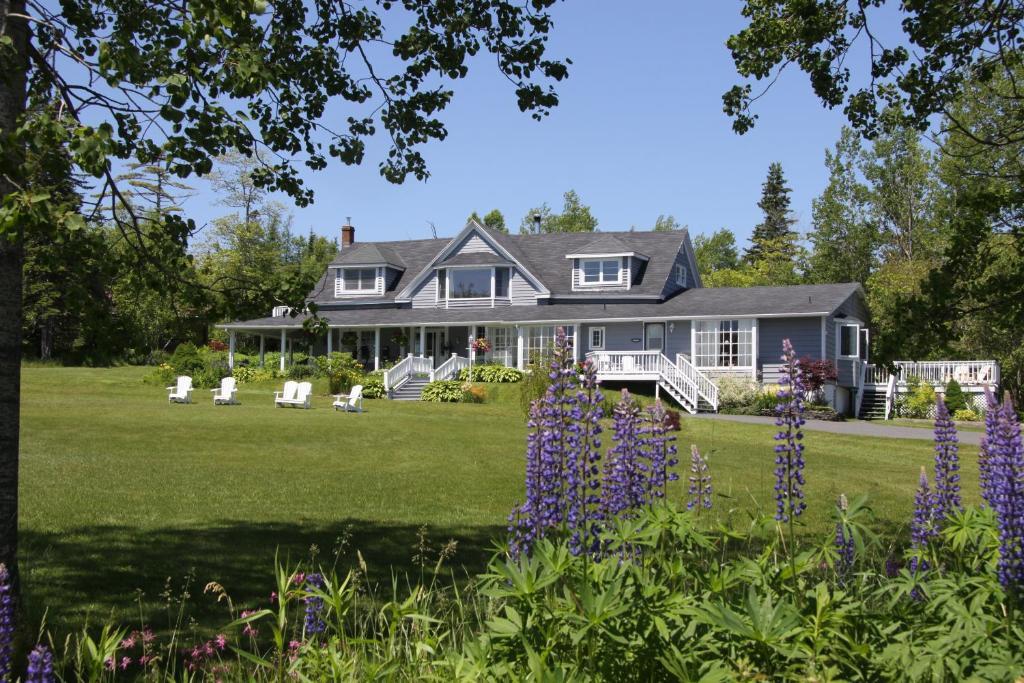 Broadwater Inn & Cottages Baddeck Inlet Екстериор снимка