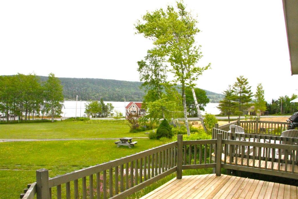Broadwater Inn & Cottages Baddeck Inlet Стая снимка